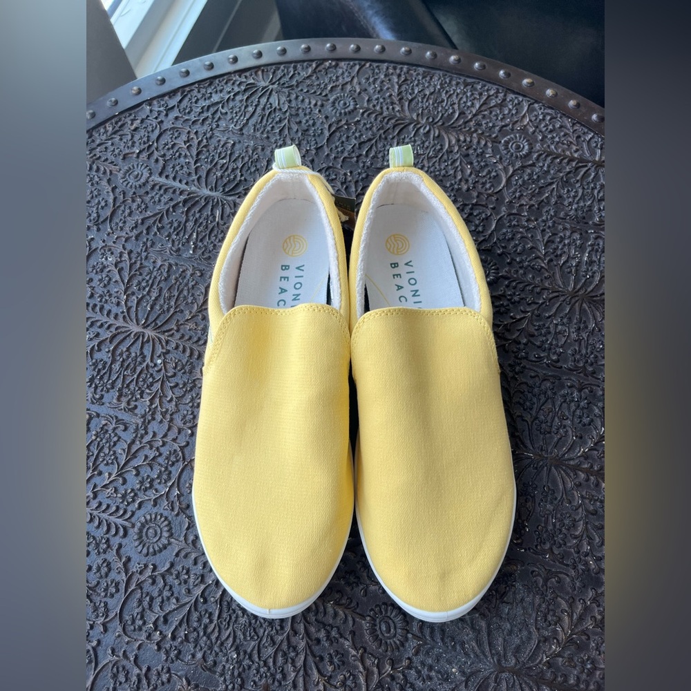 VIONIC BEACH MARSHALL CANVAS SLIP ON SHOES IN SUN YELLOW 8.5 EU 40 - Picture 4 of 6